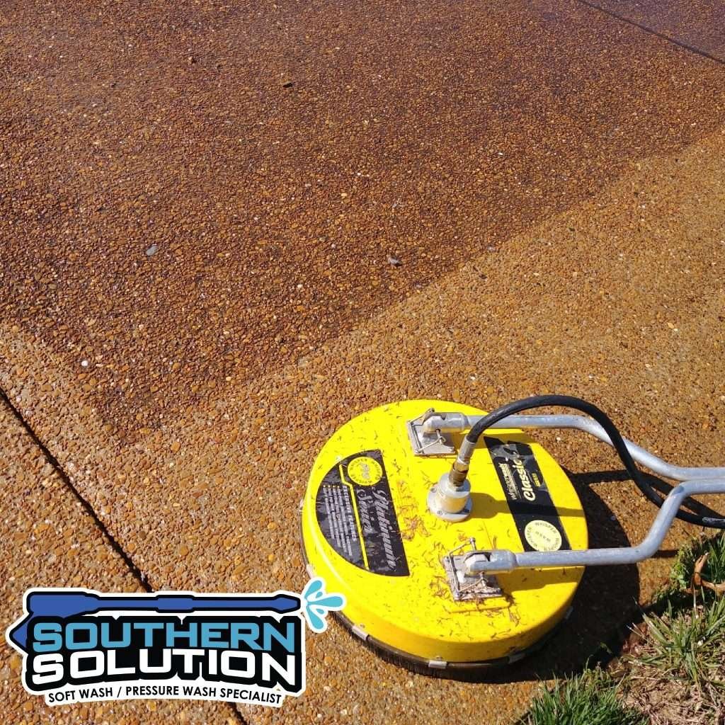 Aggregate pressure washing