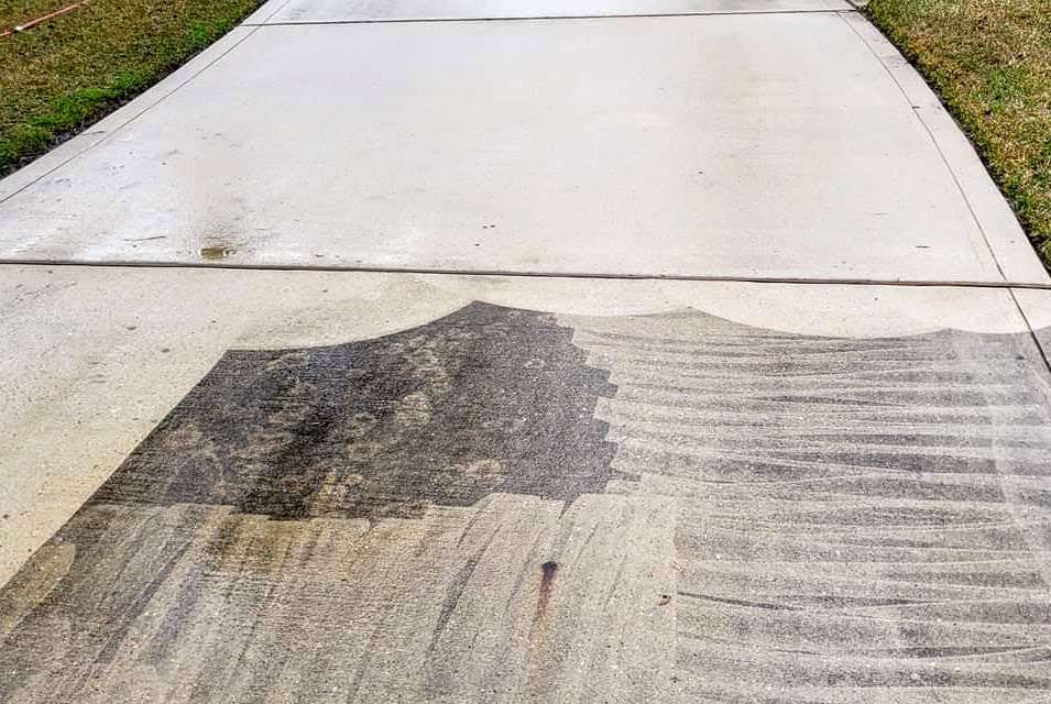Concrete driveway pressure washing Southwest Florida