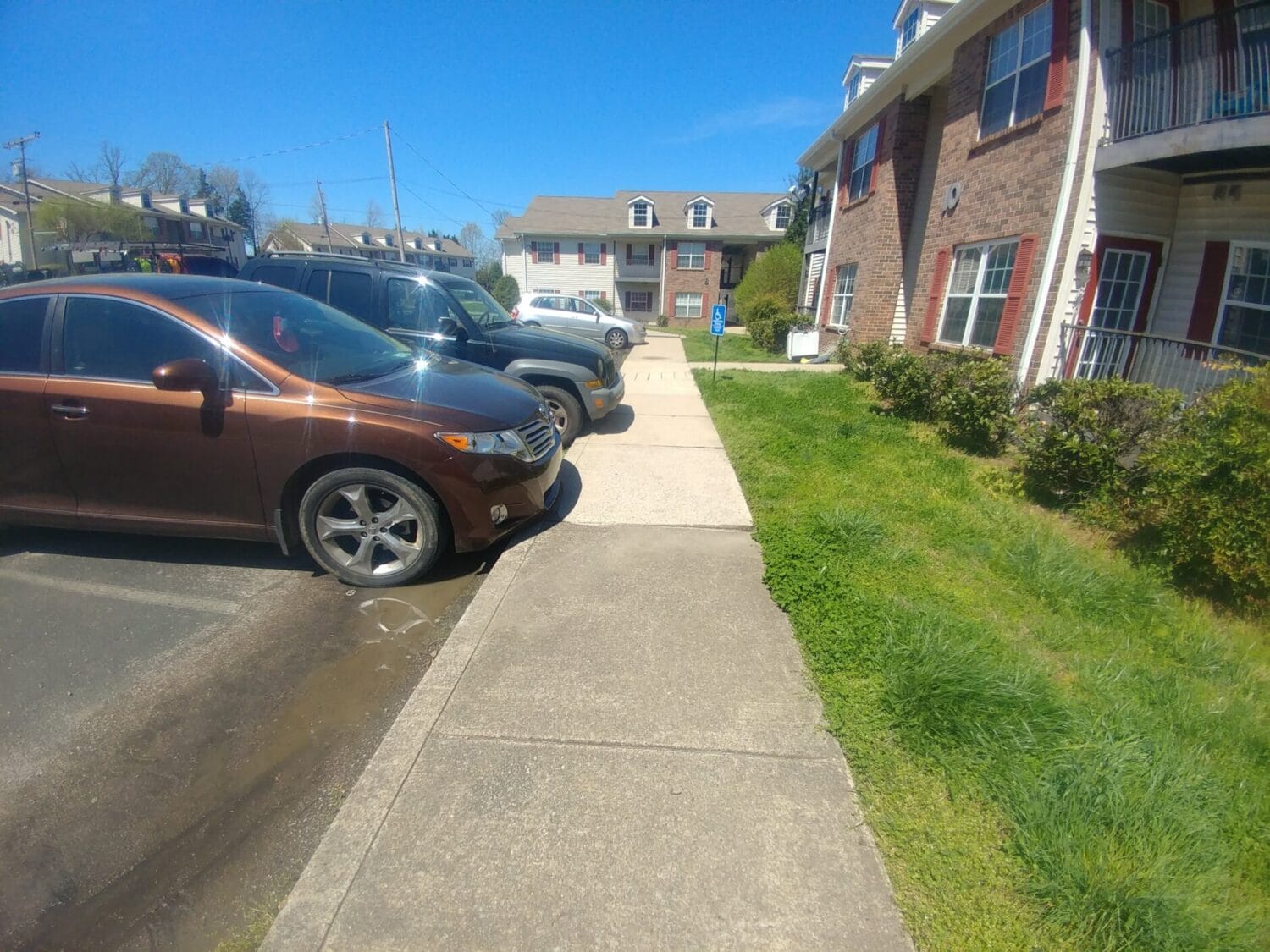Commercial exterior surface cleaning