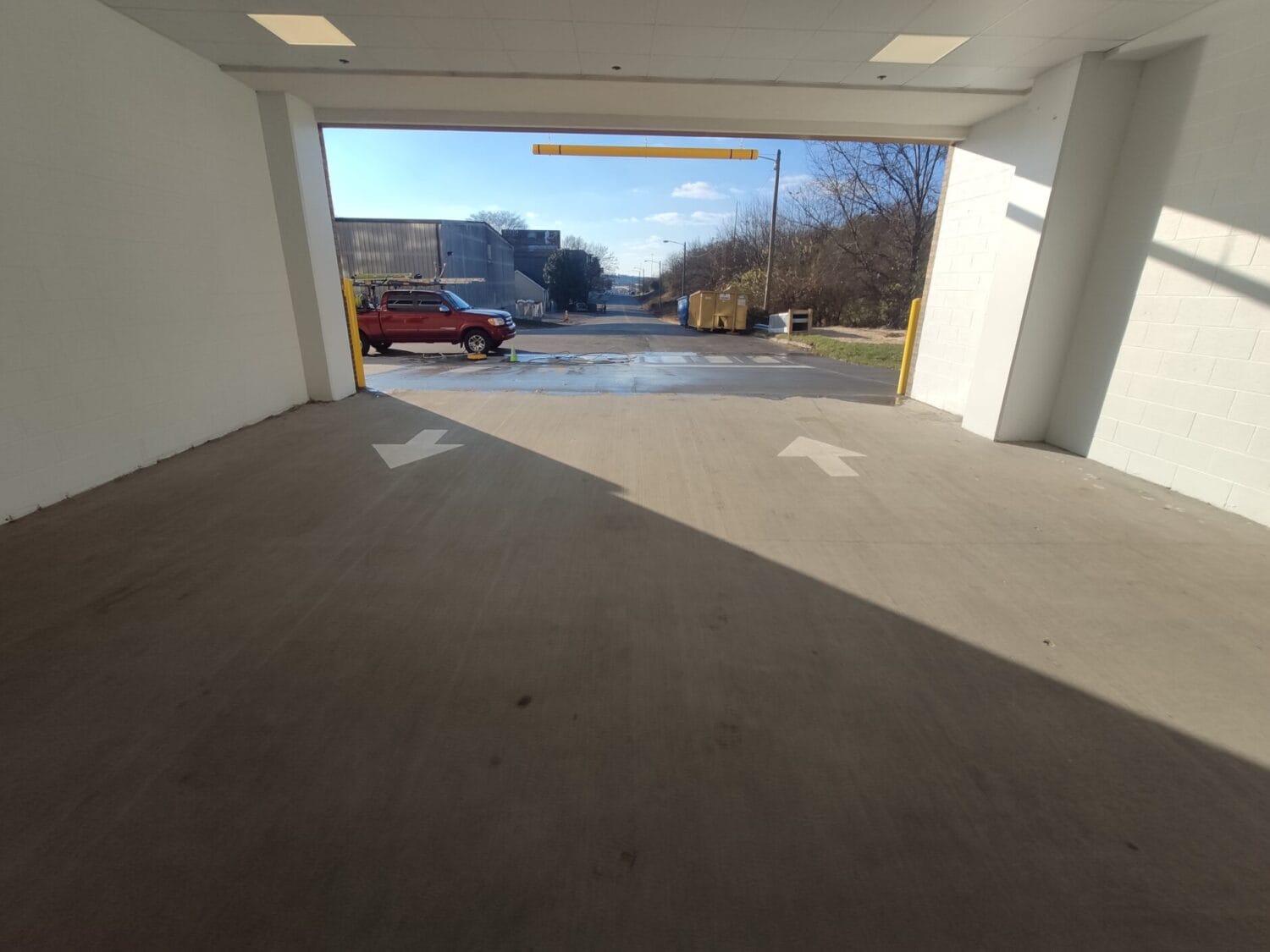 Commercial exterior washing in winter